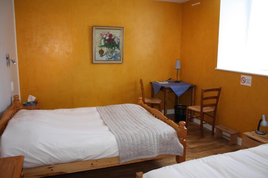 Auberge De Saint Julien Aux Bois Saint-Julien-aux-Bois Quarto foto