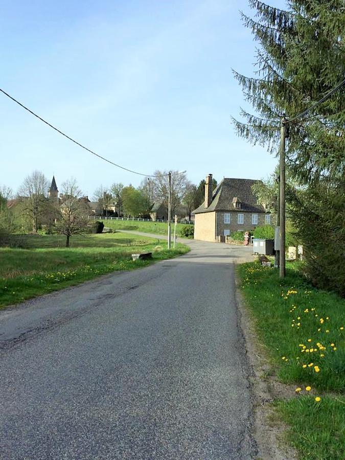 Auberge De Saint Julien Aux Bois Saint-Julien-aux-Bois Exterior foto