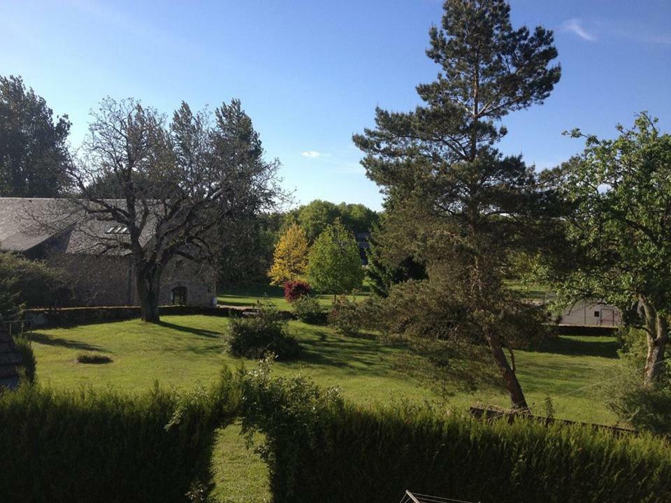 Auberge De Saint Julien Aux Bois Saint-Julien-aux-Bois Exterior foto